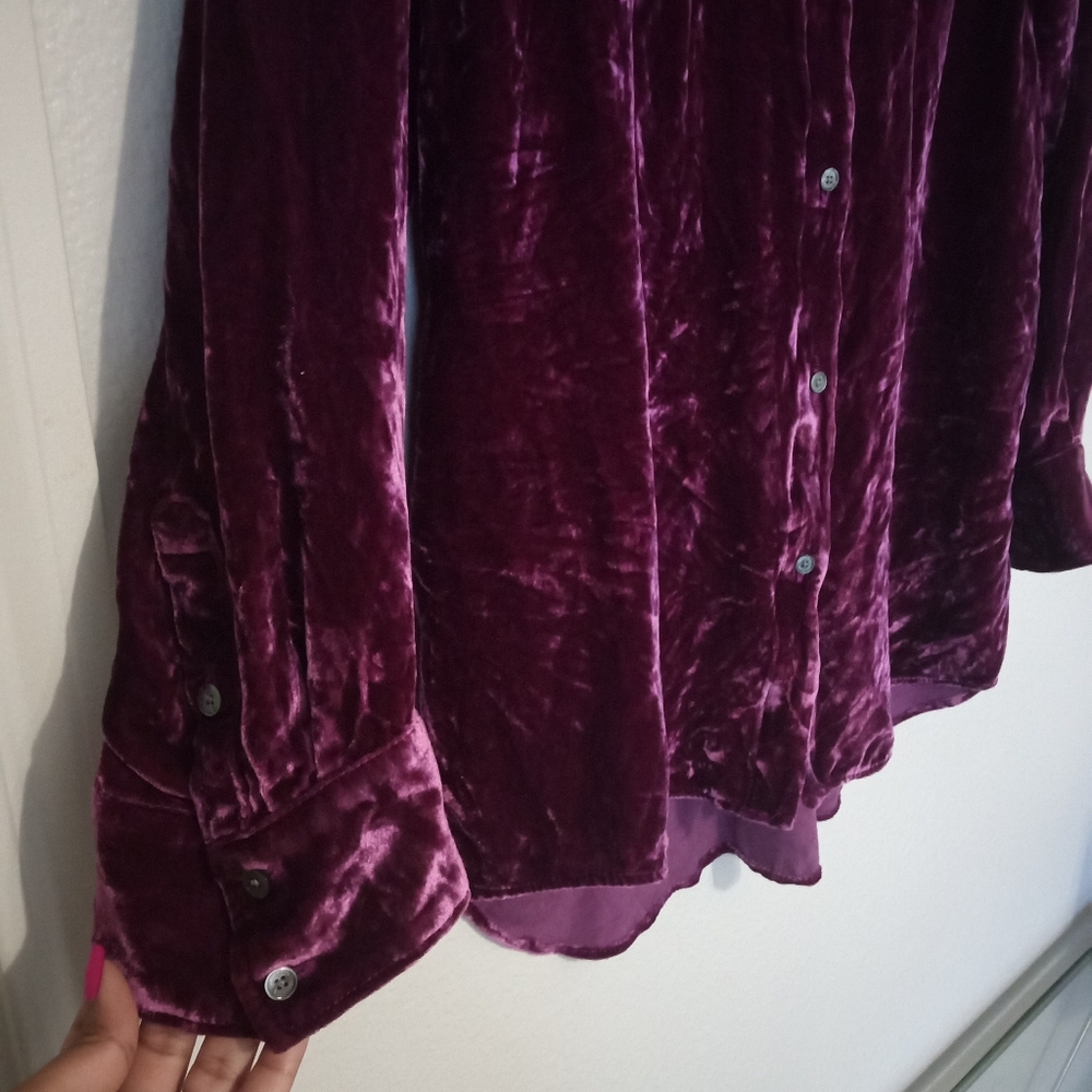 Tommy Bahama Crushed Velvet Silk Blend Purple Button Up Long Sleeve Blouse - Picture 8 of 13